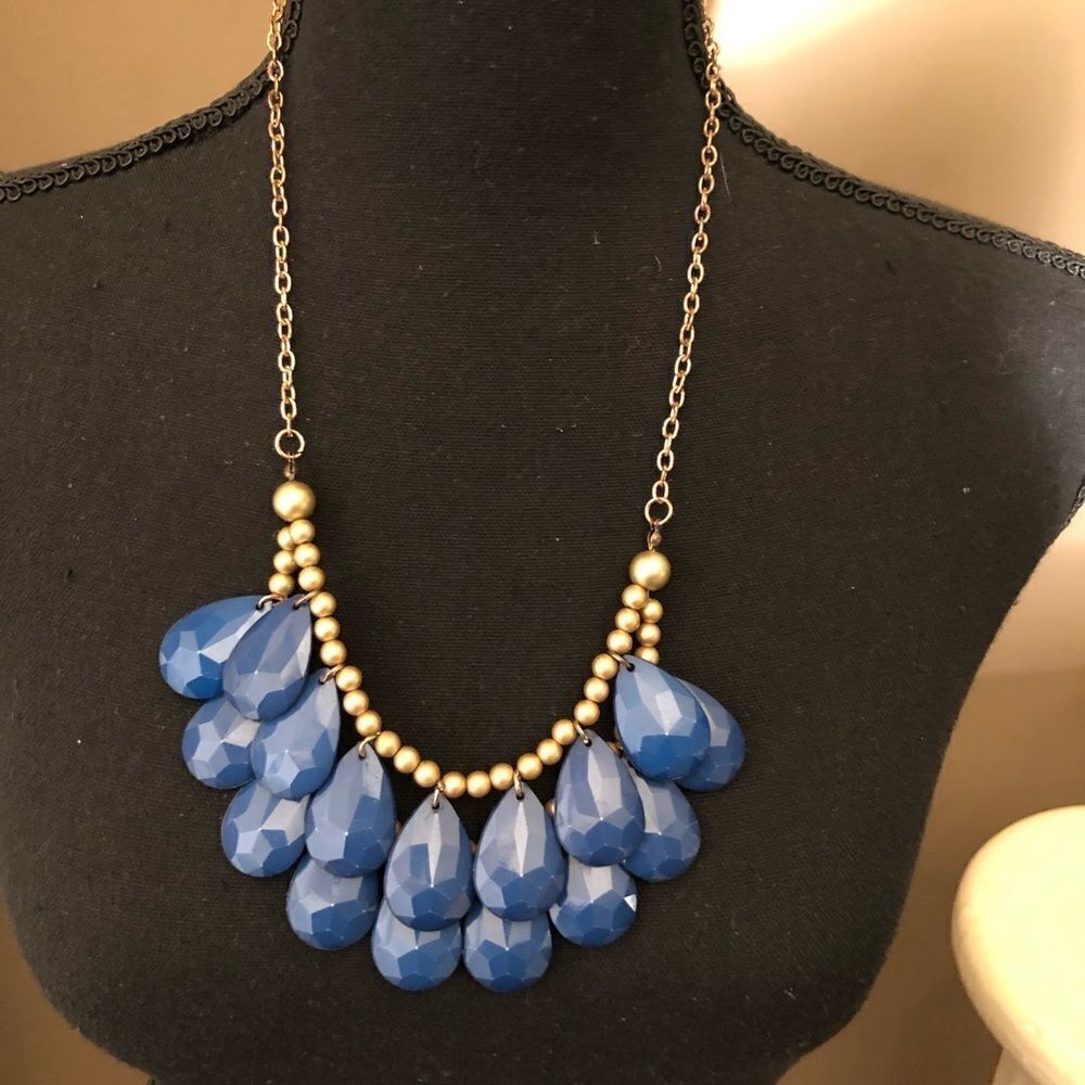 💝Statement Necklace Gold with Blue Beads
